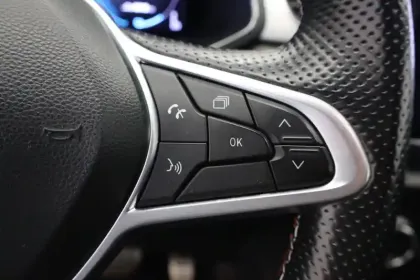 Photo 28 Renault Captur  E-Tech 145 - 21B