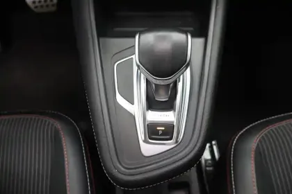 Photo 30 Renault Captur  E-Tech 145 - 21B