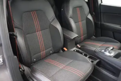 Photo 11 Renault Captur  E-Tech 145 - 21B