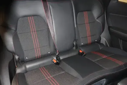 Photo 12 Renault Captur  E-Tech 145 - 21B