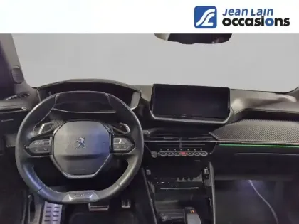 Photo 17 Peugeot 2008  PureTech 130 S&S EAT8