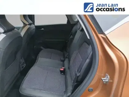 Photo 56 Renault Captur  TCe 140 EDC - 21