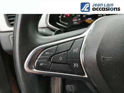 Photo 11 Renault Captur  TCe 140 EDC - 21