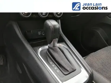 Photo 52 Renault Captur  TCe 140 EDC - 21