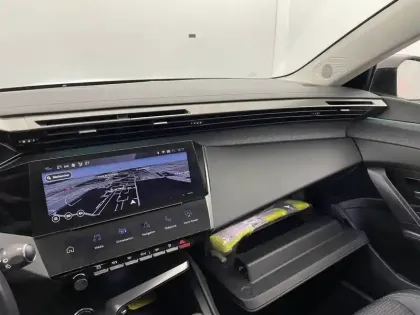 Photo 48 Peugeot 308  SW PureTech 130ch S&S BVM6