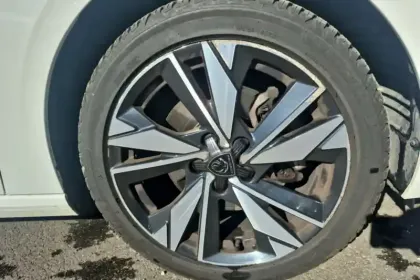 Photo 116 Peugeot 308  SW PureTech 130ch S&S BVM6