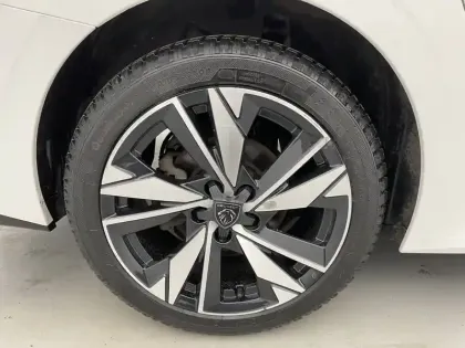 Photo 90 Peugeot 308 Gén. III Ph1 Allure 5