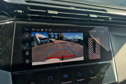 Photo 123 Peugeot 308  SW PureTech 130ch S&S BVM6