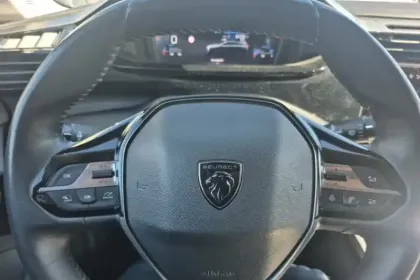 Photo 122 Peugeot 308  SW PureTech 130ch S&S BVM6