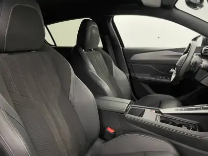 Photo 25 Peugeot 308  PHEV 225 e-EAT8