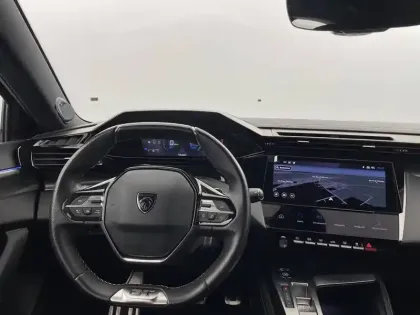 Photo 21 Peugeot 308  PHEV 225 e-EAT8