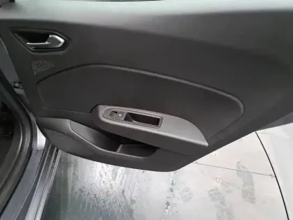 Photo 21 Renault Clio  TCe 90