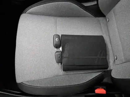 Photo 37 Renault Clio  TCe 90