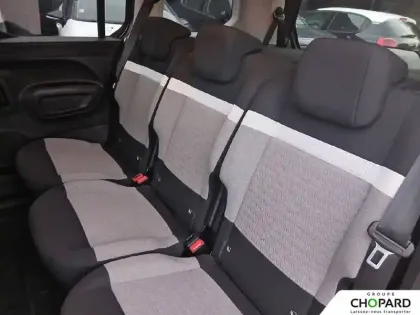 Photo 41 Citroën Berlingo e- Taille M 136 ch 100 kWh Automatique