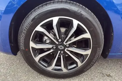 Photo 8 Renault Clio  TCe 90 ch GSR2