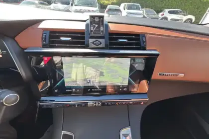 Photo 15 DS DS 7 DS7 Crossback Hybride E-Tense 225 EAT8