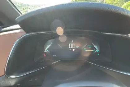 Photo 16 DS DS 7 DS7 Crossback Hybride E-Tense 225 EAT8