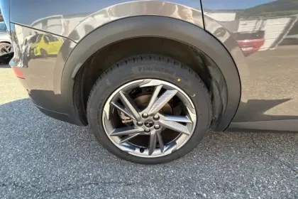 Photo 14 DS DS 7 DS7 Crossback Hybride E-Tense 225 EAT8