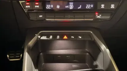 Photo 6 Audi A3  Berline 35 TFSI Mild Hybrid 150 S tronic 7