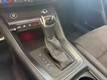 Photo 12 Audi Q3  Sportback 35 TDI 150 ch S tronic 7