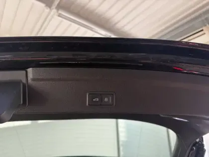 Photo 10 Audi Q3  Sportback 35 TDI 150 ch S tronic 7