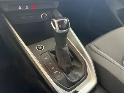 Photo 13 Audi A1  Sportback 25 TFSI 95 ch S tronic 7