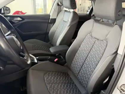 Photo 27 Audi A1  Sportback 25 TFSI 95 ch S tronic 7