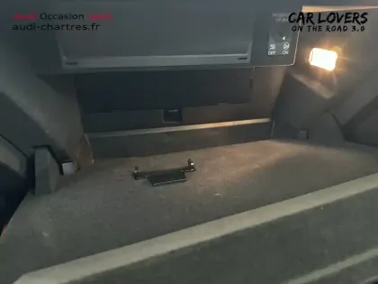 Photo 24 Audi Q3  35 TDI 150 ch S tronic 7