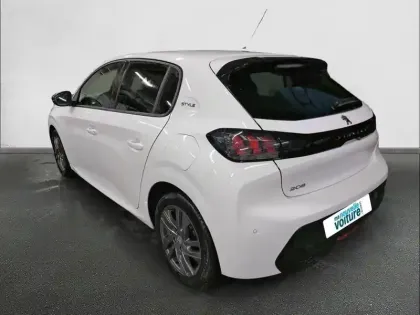 Photo 46 Peugeot 208  PureTech 75 S&S BVM5