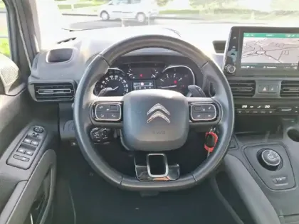 Photo 8 Citroën Berlingo  Taille M BlueHDi 130 S&S EAT8