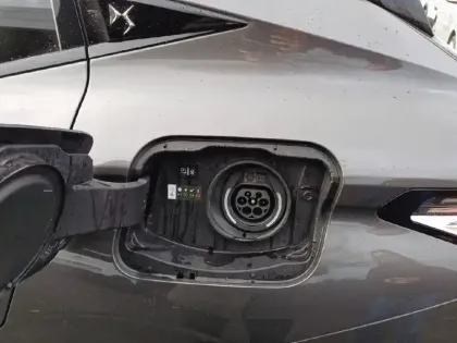 Photo 5 DS DS 4  Hybride E-Tense 225 EAT8