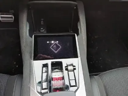 Photo 13 DS DS 4  Hybride E-Tense 225 EAT8