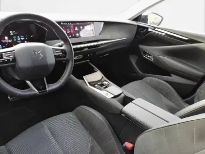 Photo 7 DS DS 4  Hybride E-Tense 225 EAT8