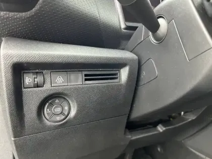 Photo 20 Citroën C4  BlueHDi 130 S&S EAT8