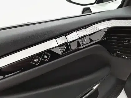 Photo 41 DS DS 4  Hybride E-Tense 225 EAT8