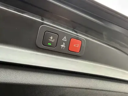 Photo 30 Peugeot 5008  BlueHDi 130ch S&S EAT8