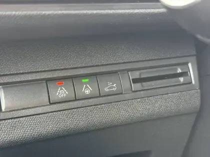 Photo 26 Peugeot 5008  BlueHDi 130ch S&S EAT8