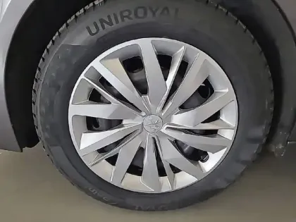 Photo 34 Peugeot 208  BlueHDi 100 S&S BVM6