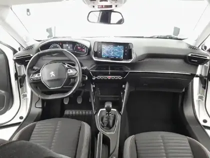 Photo 15 Peugeot 2008  BlueHDi 110 S&S BVM6