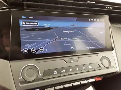 Photo 80 Peugeot 308  SW BlueHDi 130ch S&S EAT8