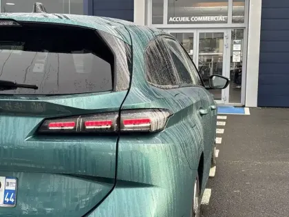 Photo 16 Peugeot 308  SW BlueHDi 130ch S&S EAT8