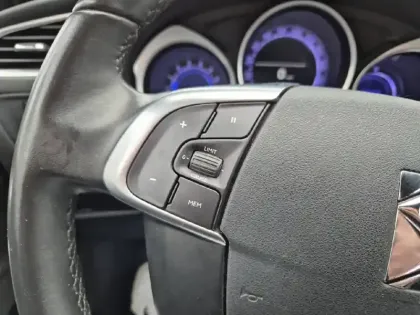 Photo 21 DS DS 4 DS4 BlueHDi 120 S&S BVM6