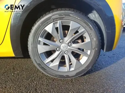 Photo 10 Peugeot 208  Electrique 50 kWh 136ch