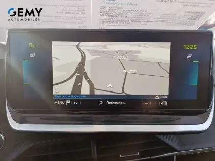 Photo 11 Peugeot 208  Electrique 50 kWh 136ch