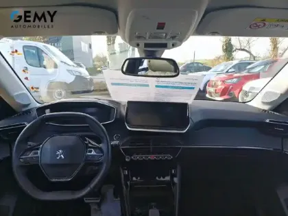 Photo 7 Peugeot 208  Electrique 50 kWh 136ch