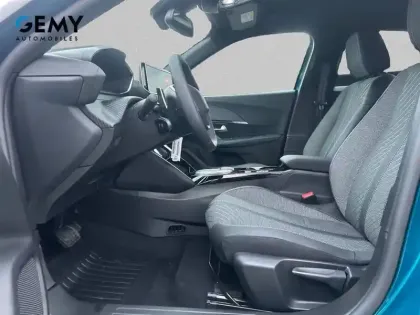 Photo 44 Peugeot 2008  Hybrid 145 e-DCS6