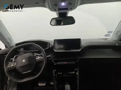 Photo 7 Peugeot 2008  PureTech 130 S&S EAT8