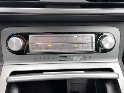 Photo 20 Hyundai Kona  Electrique 39 kWh - 136 ch