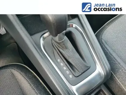 Photo 12 Renault Captur  E-Tech full hybrid 145 ch