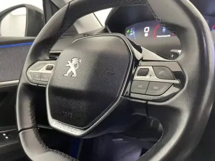 Photo 28 Peugeot 3008  1.2 Puretech 130ch S&S EAT6